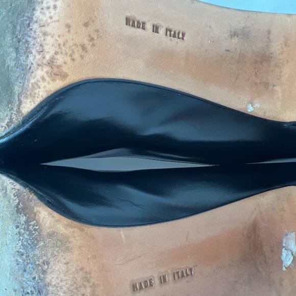 Salvatore Ferragamo Black Bow Embellished Block Heel Pumps - Picture 14 of 14